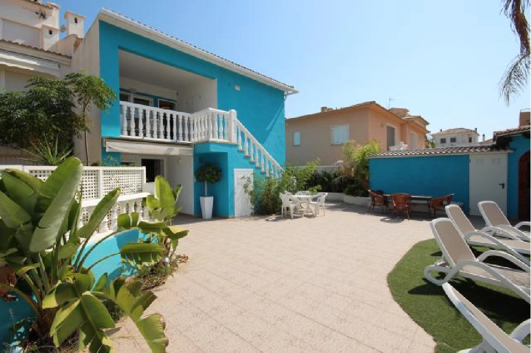 beach house in Oliva(Oliva) for sale, built area 220 m², year built 1996, condition neat, + stove, air-condition, plot area 430 m², 6 bedroom, 2 bathroom, swimming-pool, ref.: Lo-3416-1