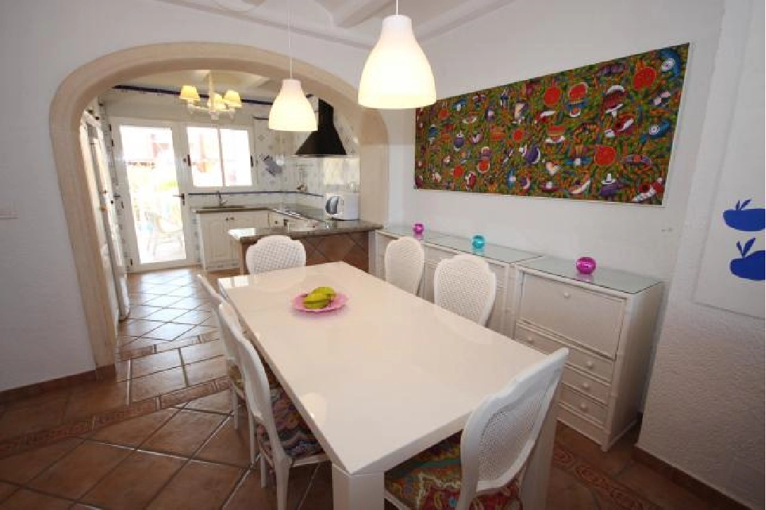 beach house in Oliva(Oliva) for sale, built area 220 m², year built 1996, condition neat, + stove, air-condition, plot area 430 m², 6 bedroom, 2 bathroom, swimming-pool, ref.: Lo-3416-15