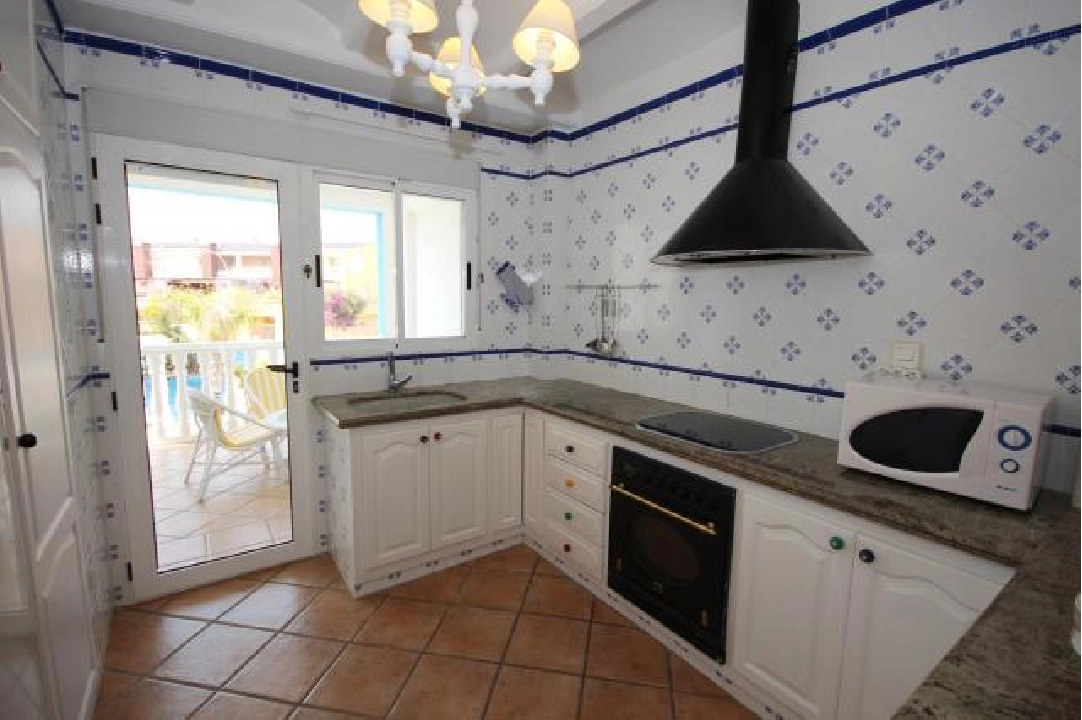 beach house in Oliva(Oliva) for sale, built area 220 m², year built 1996, condition neat, + stove, air-condition, plot area 430 m², 6 bedroom, 2 bathroom, swimming-pool, ref.: Lo-3416-16