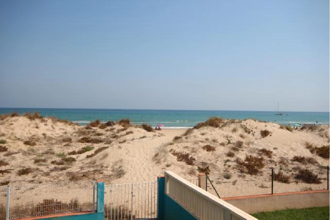 beach house in Oliva(Oliva) for sale, built area 220 m², year built 1996, condition neat, + stove, air-condition, plot area 430 m², 6 bedroom, 2 bathroom, swimming-pool, ref.: Lo-3416-55