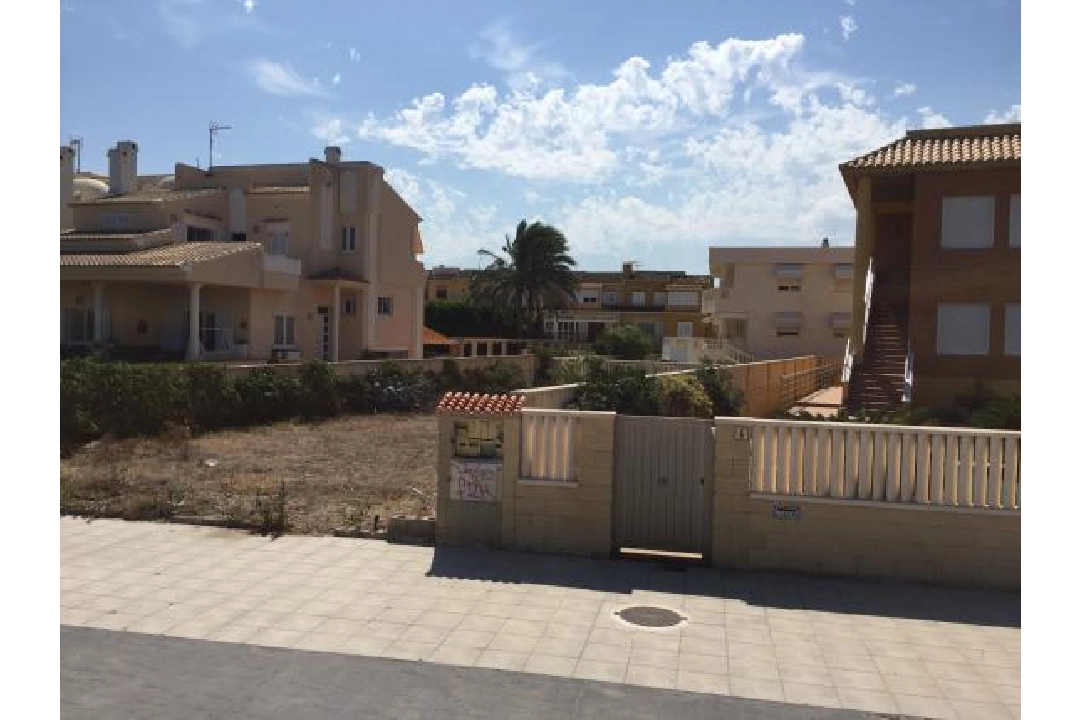 residential ground in Oliva for sale, condition modernized, air-condition, plot area 488 m², swimming-pool, ref.: 2-4416-26
