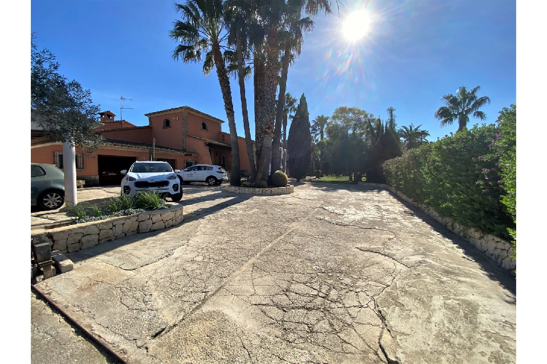 country house in Denia for sale, built area 450 m², year built 1985, + stove, air-condition, plot area 17000 m², 8 bedroom, 4 bathroom, swimming-pool, ref.: SC-T0617-49
