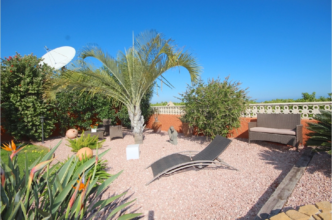 villa in Denia(Beniadla) for sale, built area 320 m², year built 1976, condition neat, + central heating, air-condition, plot area 1600 m², 4 bedroom, 4 bathroom, swimming-pool, ref.: AS-0617-48