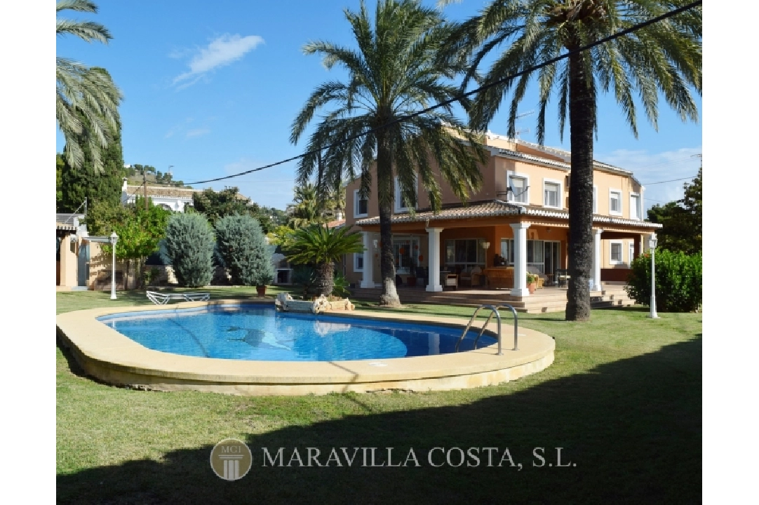villa in Javea(Altstadt) for sale, built area 293 m², year built 1979, + central heating, air-condition, plot area 1 m², 5 bedroom, swimming-pool, ref.: MV-2338-1