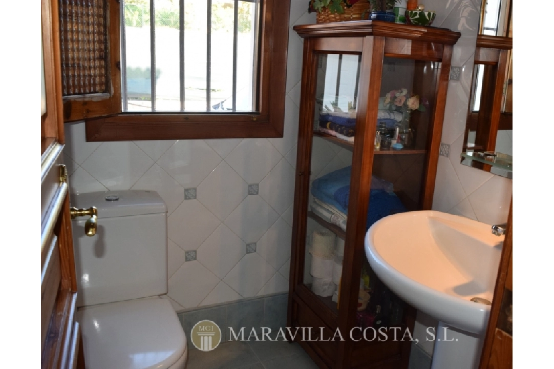 villa in Javea(Altstadt) for sale, built area 293 m², year built 1979, + central heating, air-condition, plot area 1 m², 5 bedroom, swimming-pool, ref.: MV-2338-25