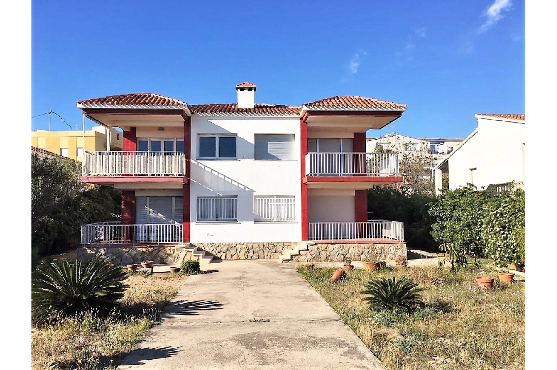 penthouse apartment in Denia(Deveses) for sale, built area 114 m², year built 1966, condition modernized, + central heating, air-condition, plot area 1297 m², 4 bedroom, 2 bathroom, ref.: GC-4418-1