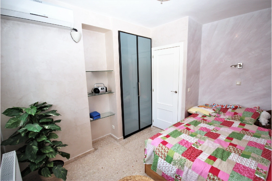 penthouse apartment in Denia(Deveses) for sale, built area 114 m², year built 1966, condition modernized, + central heating, air-condition, plot area 1297 m², 4 bedroom, 2 bathroom, ref.: GC-4418-12
