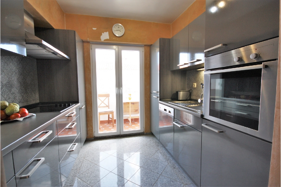 penthouse apartment in Denia(Deveses) for sale, built area 114 m², year built 1966, condition modernized, + central heating, air-condition, plot area 1297 m², 4 bedroom, 2 bathroom, ref.: GC-4418-7