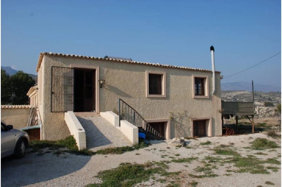 country house in Relleu(Relleu) for sale, built area 570 m², plot area 415000 m², 5 bedroom, 3 bathroom, swimming-pool, ref.: AM-10598DA-3700-13
