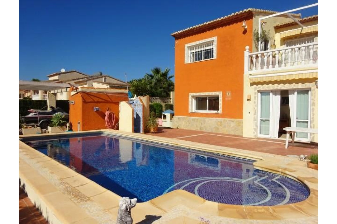villa in Calpe for sale, built area 250 m², plot area 833 m², 6 bedroom, 4 bathroom, swimming-pool, ref.: COB-2280-1
