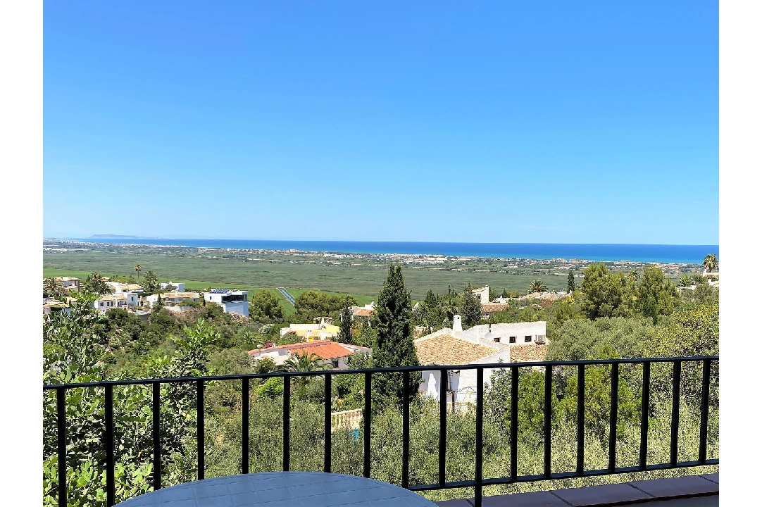 villa in Pego-Monte Pego for sale, built area 120 m², year built 1985, + central heating, plot area 2000 m², 3 bedroom, 2 bathroom, swimming-pool, ref.: 2-8206-25
