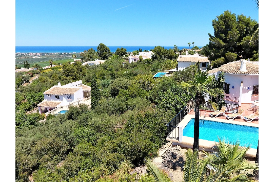villa in Pego-Monte Pego for sale, built area 120 m², year built 1985, + central heating, plot area 2000 m², 3 bedroom, 2 bathroom, swimming-pool, ref.: 2-8206-30
