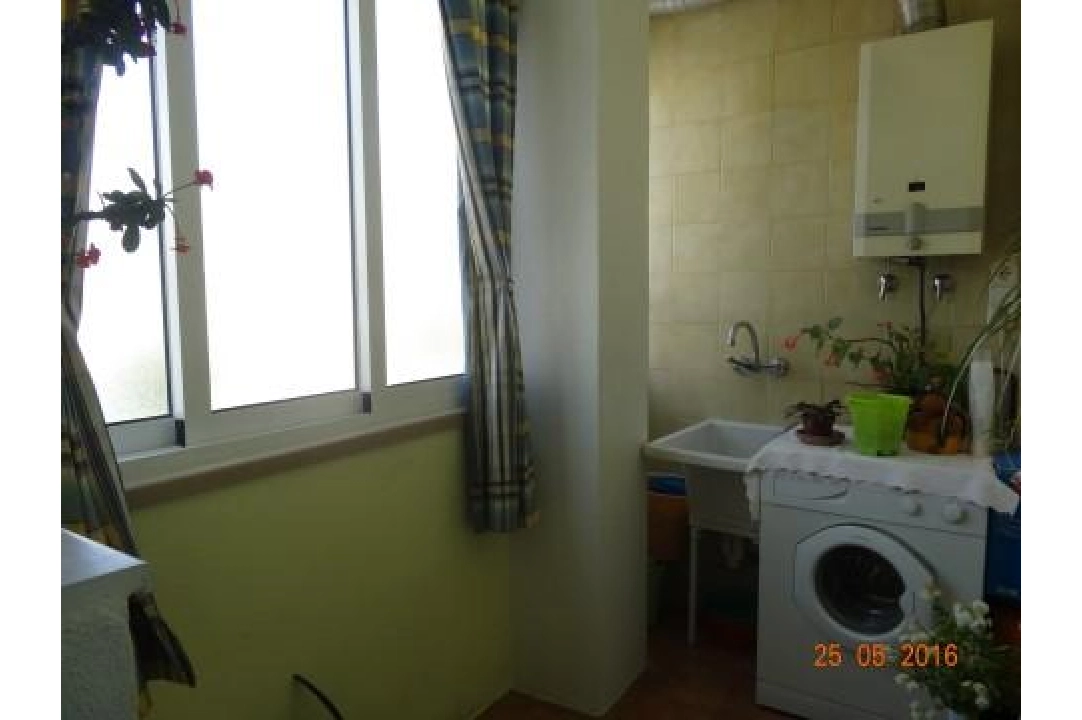 apartment in Calpe for sale, built area 170 m², 4 bedroom, 2 bathroom, swimming-pool, ref.: COB-2006-37