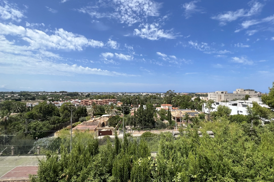 terraced house cornerside in Denia(Pedrera) for sale, built area 108 m², year built 2016, condition mint, + central heating, plot area 191 m², 2 bedroom, 2 bathroom, swimming-pool, ref.: SC-RV0120-24