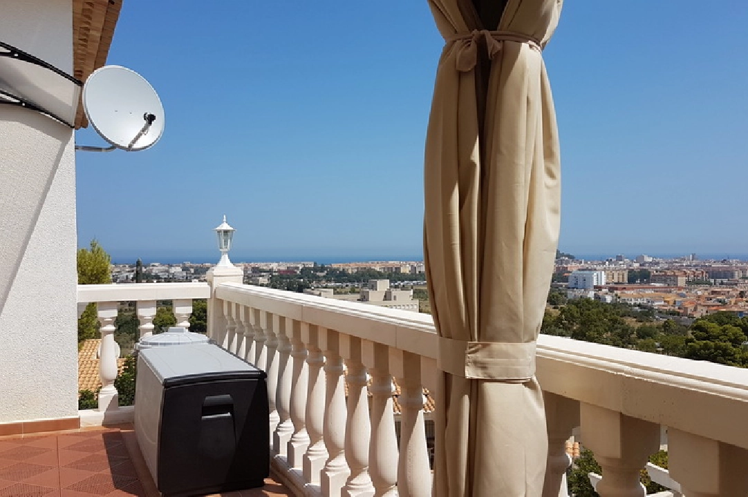 terraced house cornerside in Denia(Pedrera) for sale, built area 108 m², year built 2016, condition mint, + central heating, plot area 191 m², 2 bedroom, 2 bathroom, swimming-pool, ref.: SC-RV0120-42