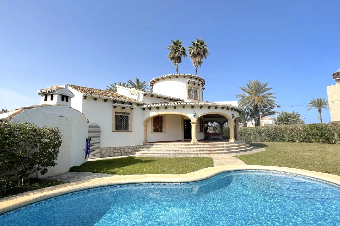 villa in Denia for sale, built area 150 m², year built 1984, condition neat, + central heating, air-condition, plot area 850 m², 3 bedroom, 3 bathroom, swimming-pool, ref.: AS-1020-3