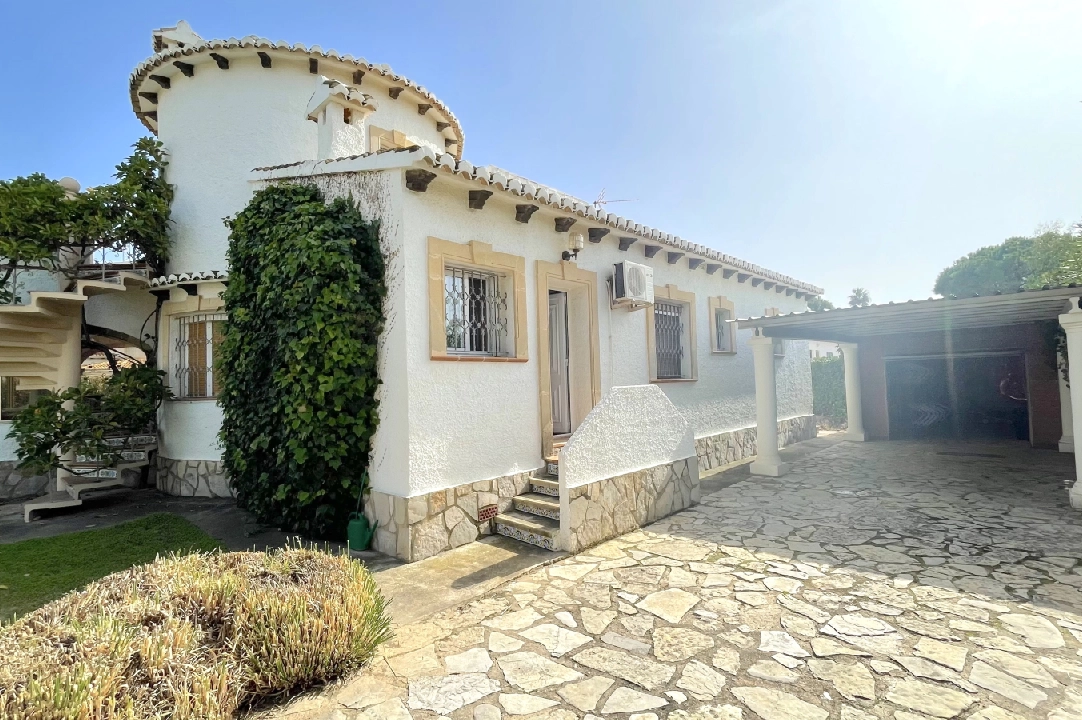 villa in Denia for sale, built area 150 m², year built 1984, condition neat, + central heating, air-condition, plot area 850 m², 3 bedroom, 3 bathroom, swimming-pool, ref.: AS-1020-6