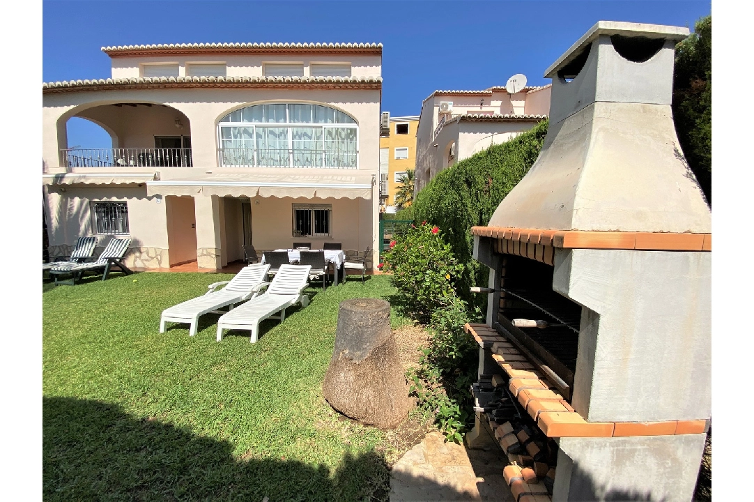 terraced house cornerside in Oliva for sale, built area 133 m², year built 2002, condition modernized, air-condition, plot area 206 m², 4 bedroom, 4 bathroom, swimming-pool, ref.: SC-G0120-3