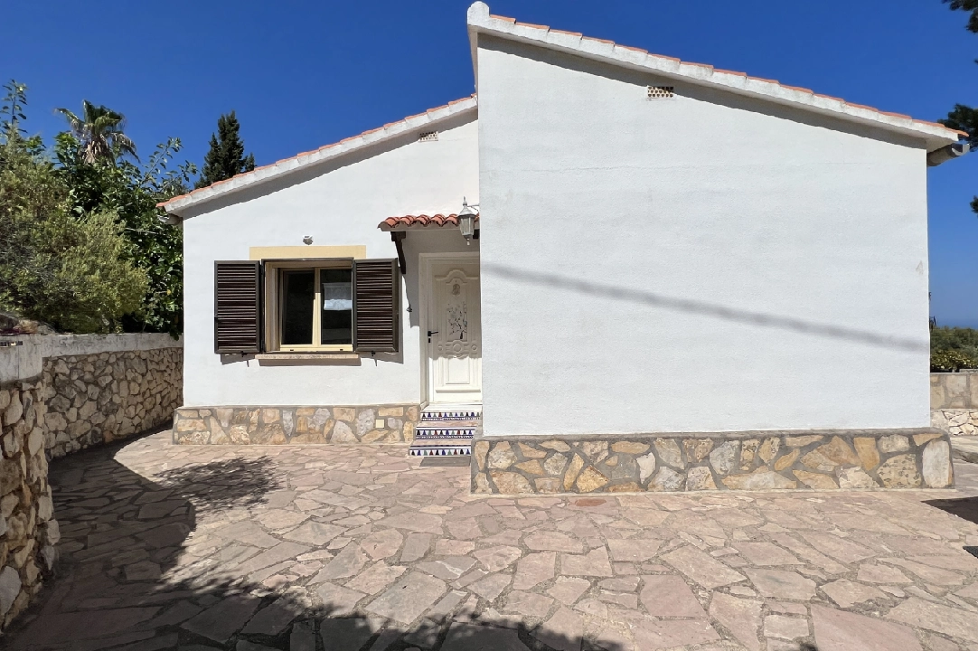 villa in Denia for holiday rental, built area 140 m², year built 1990, condition neat, + KLIMA, air-condition, plot area 800 m², 3 bedroom, 3 bathroom, swimming-pool, ref.: T-0423-27