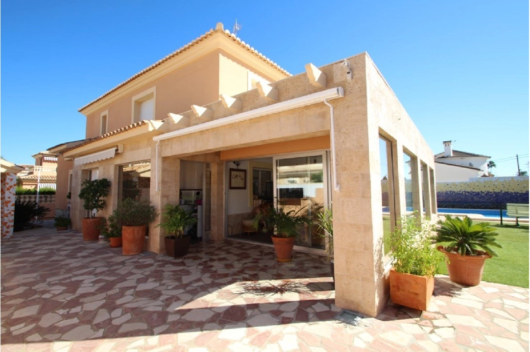 villa in Els Poblets for sale, built area 216 m², year built 1999, air-condition, plot area 602 m², 4 bedroom, 2 bathroom, swimming-pool, ref.: JS-0221-2