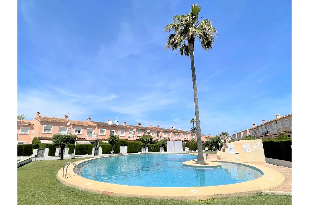 terraced house in Els Poblets(Barranquets) for holiday rental, built area 104 m², year built 1999, condition mint, + KLIMA, air-condition, plot area 150 m², 3 bedroom, 2 bathroom, swimming-pool, ref.: T-0621-3