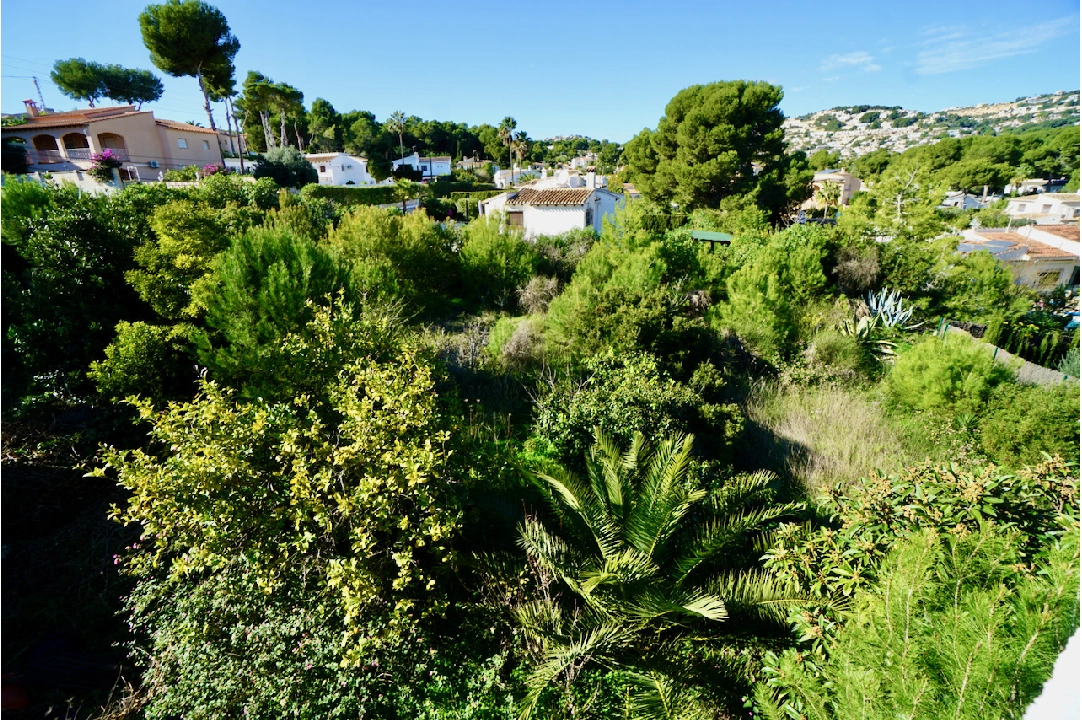 residential ground in Moraira for sale, plot area 809 m², swimming-pool, ref.: CA-G-1462-AMB-6