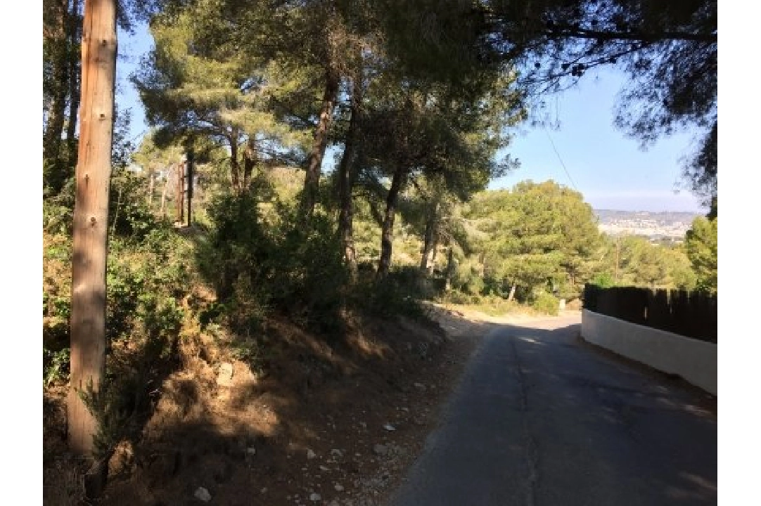 residential ground in Javea for sale, built area 1000 m², ref.: BS-3974848-5