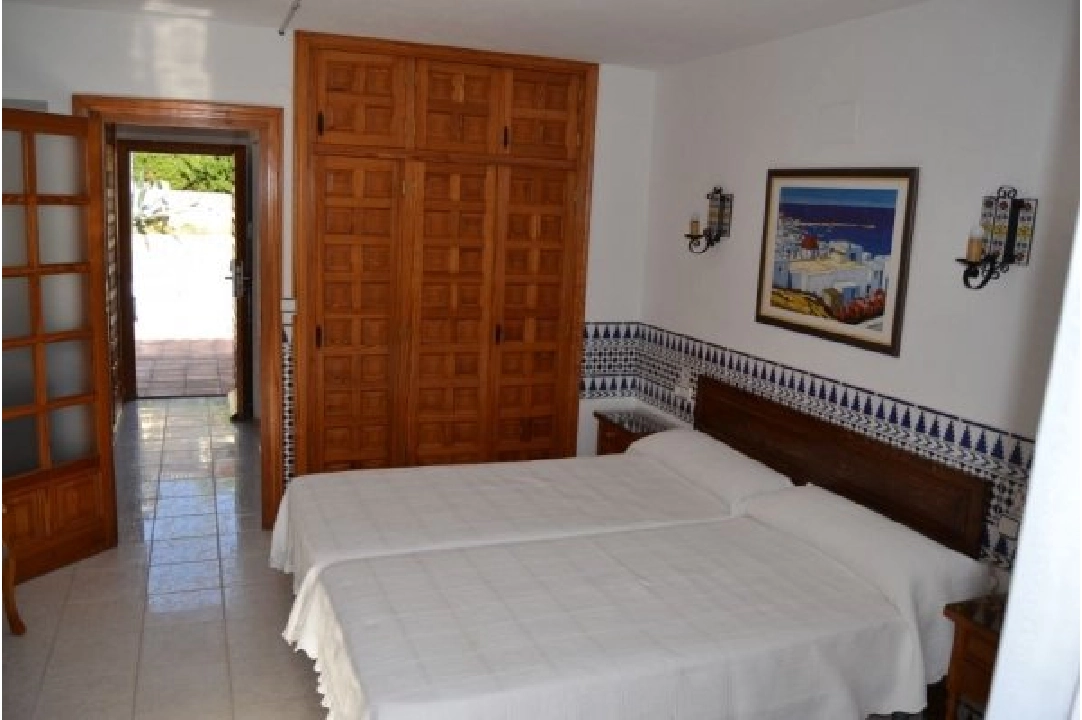 investment in Moraira for sale, 18 bedroom, 20 bathroom, swimming-pool, ref.: BS-3974656-8