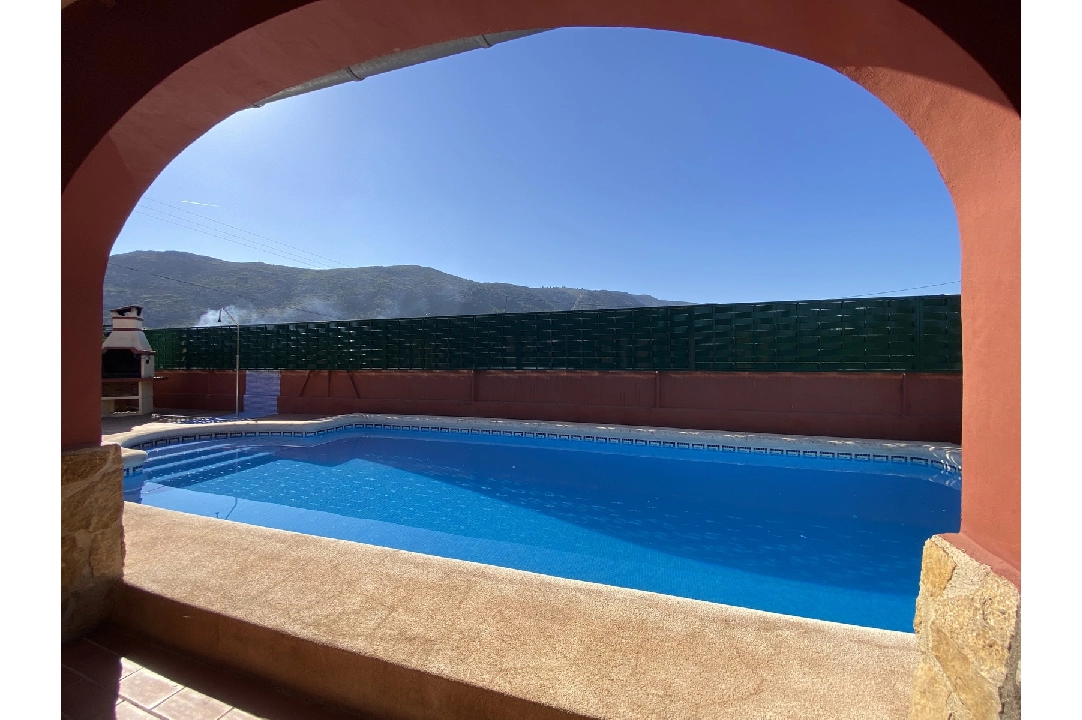 country house in Pedreguer(Campo) for sale, built area 150 m², year built 1980, condition neat, air-condition, plot area 700 m², 4 bedroom, 2 bathroom, swimming-pool, ref.: GC-0322-3