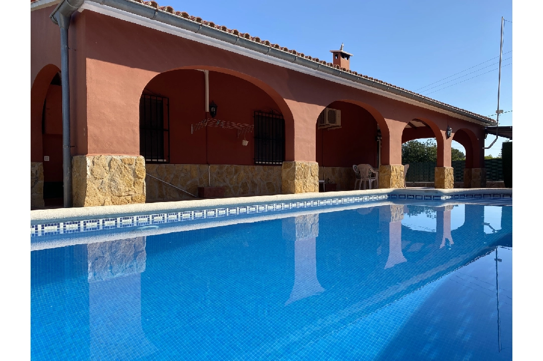 country house in Pedreguer(Campo) for sale, built area 150 m², year built 1980, condition neat, air-condition, plot area 700 m², 4 bedroom, 2 bathroom, swimming-pool, ref.: GC-0322-5