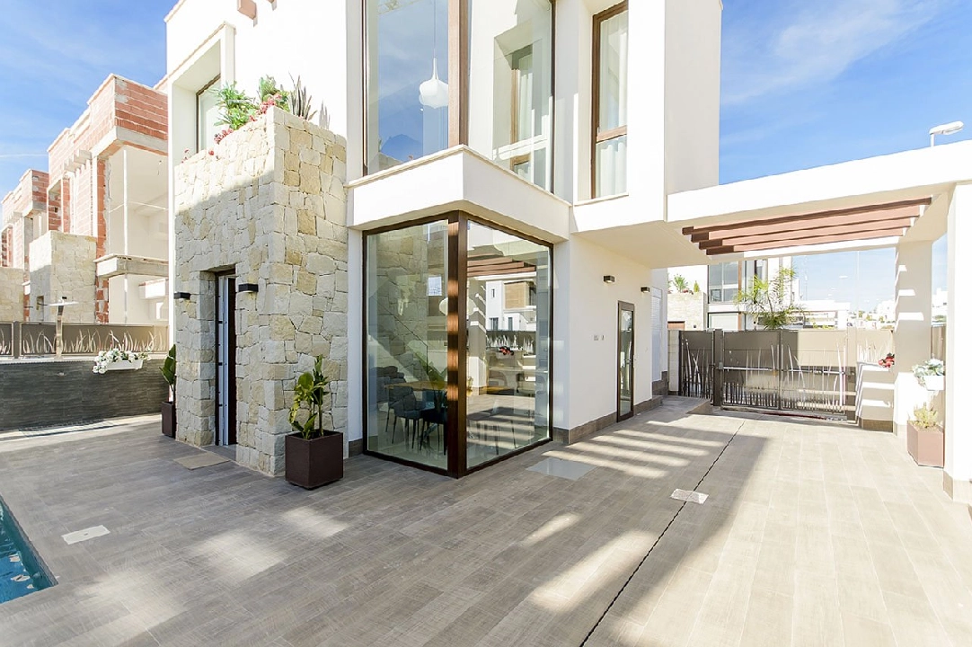 villa in Los Montesinos for sale, built area 176 m², condition first owner, plot area 200 m², 3 bedroom, 3 bathroom, swimming-pool, ref.: HA-MSN-140-E01-4