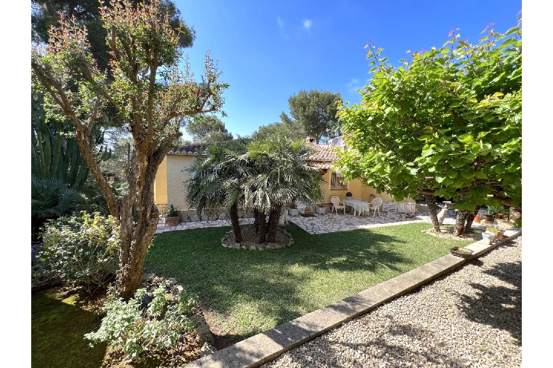villa in Denia(Denia) for sale, built area 160 m², year built 1985, condition neat, + stove, air-condition, plot area 750 m², 4 bedroom, 3 bathroom, swimming-pool, ref.: AS-2922-19