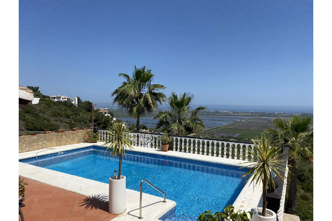 villa in Pego-Monte Pego for sale, built area 138 m², year built 1991, condition neat, + KLIMA, air-condition, plot area 1060 m², 3 bedroom, 2 bathroom, swimming-pool, ref.: GC-0722-24