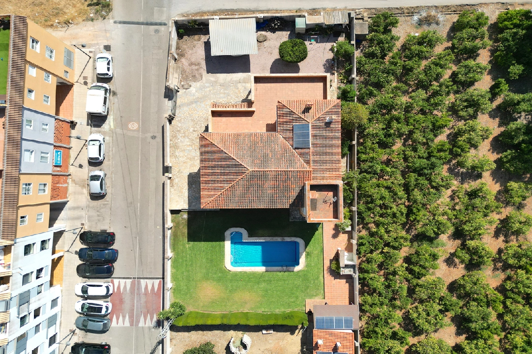 villa in Pamis for sale, built area 320 m², + stove, air-condition, plot area 1800 m², 4 bedroom, 1 bathroom, swimming-pool, ref.: SB-2122-29