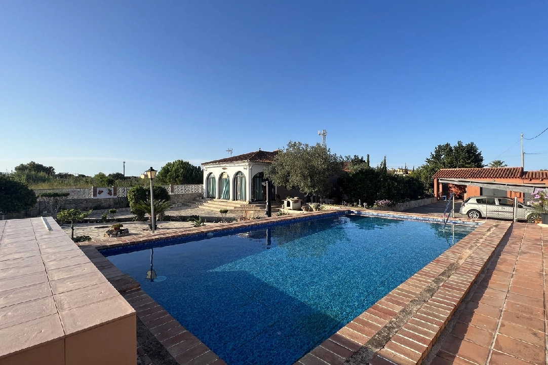 country house in Oliva for sale, built area 110 m², year built 1971, + stove, plot area 1171 m², 3 bedroom, 1 bathroom, swimming-pool, ref.: SB-3322-2