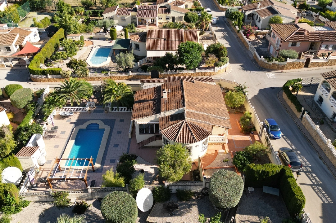 country house in Orba for sale, built area 252 m², year built 2002, condition neat, + central heating, air-condition, plot area 853 m², 4 bedroom, 3 bathroom, swimming-pool, ref.: SB-3522-18