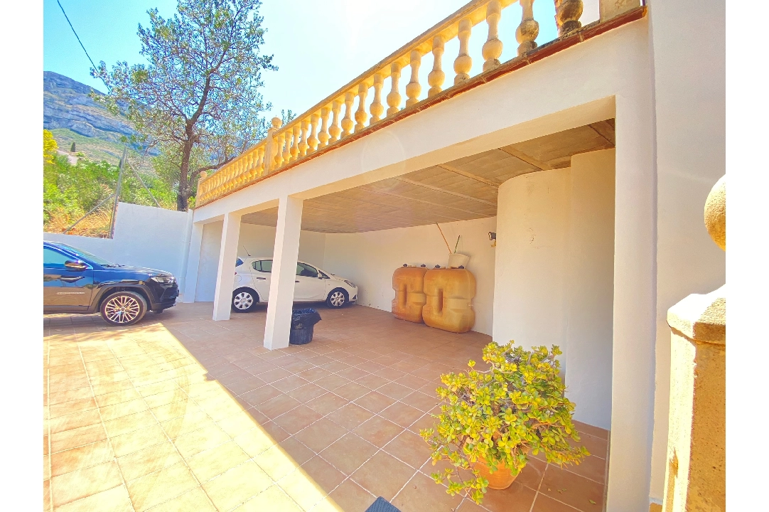 villa in Denia for sale, built area 282 m², year built 1994, + central heating, air-condition, plot area 777 m², 3 bedroom, 2 bathroom, swimming-pool, ref.: VI-CHA041-34