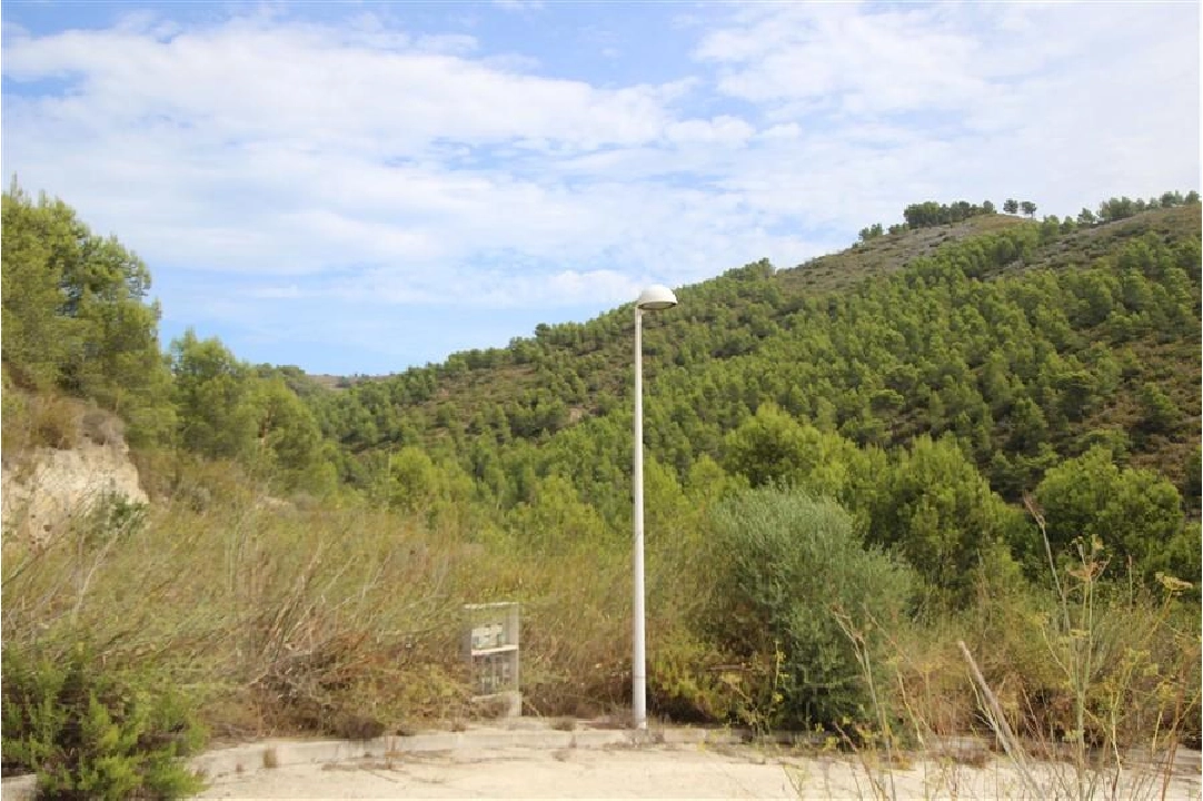 residential ground in Calpe for sale, plot area 1020 m², ref.: COB-3265-1