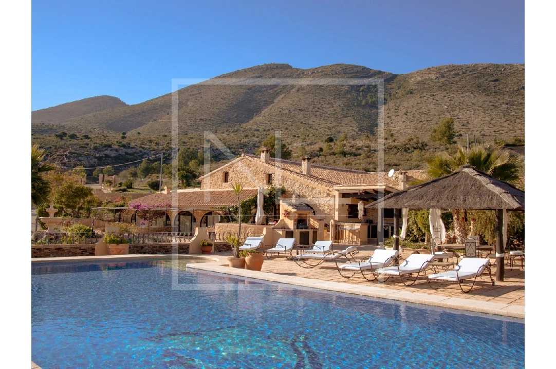 villa in Benissa for sale, built area 600 m², year built 1900, air-condition, plot area 25000 m², 8 bedroom, 9 bathroom, swimming-pool, ref.: NL-NLD1401-1