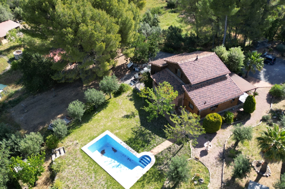 country house in Orba for sale, built area 300 m², year built 2000, + stove, plot area 17241 m², 4 bedroom, 2 bathroom, swimming-pool, ref.: SB-2423-1