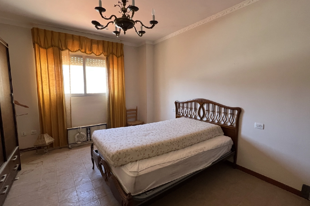 villa in Orba for sale, built area 355 m², + stove, plot area 148 m², 6 bedroom, 2 bathroom, ref.: SB-2523-10