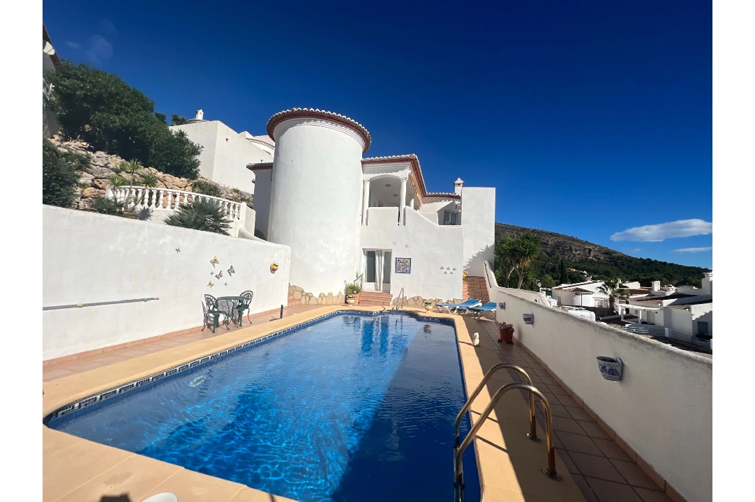 villa in Jalon(Valley) for sale, built area 170 m², year built 2003, + central heating, air-condition, plot area 600 m², 4 bedroom, 3 bathroom, swimming-pool, ref.: PV-141-01933P-1