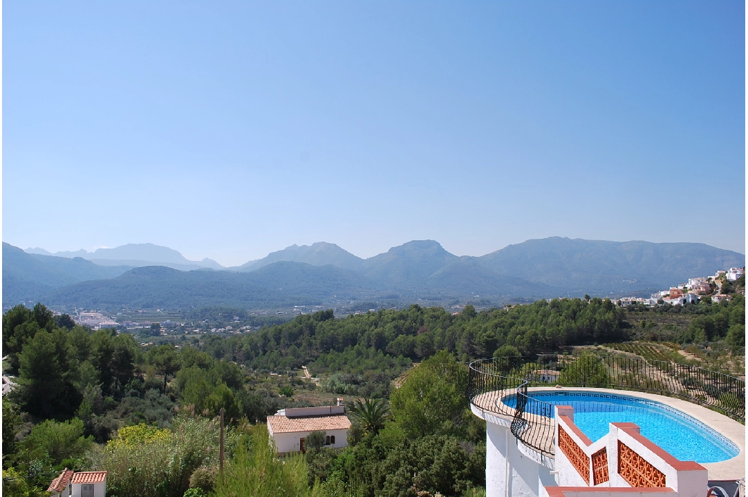 villa in Jalon for sale, built area 132 m², year built 1991, + central heating, air-condition, plot area 1500 m², 3 bedroom, 2 bathroom, swimming-pool, ref.: PV-141-01935P-40
