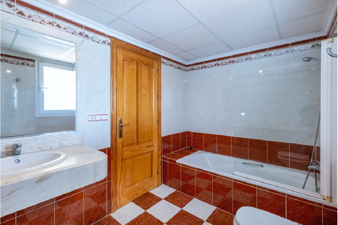 villa in Javea(adsubia toscamar) for sale, built area 196 m², air-condition, plot area 703 m², 5 bedroom, 4 bathroom, ref.: BP-4258JAV-14