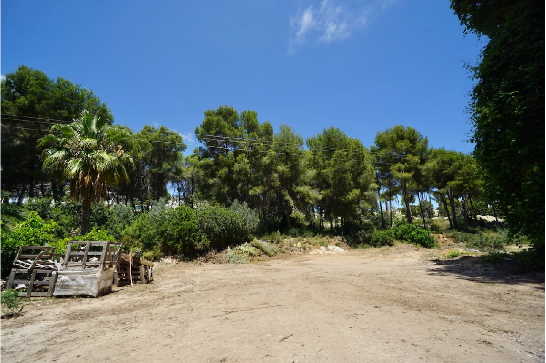 residential ground in Moraira for sale, plot area 4473 m², swimming-pool, ref.: CA-G-1633-AMB-2