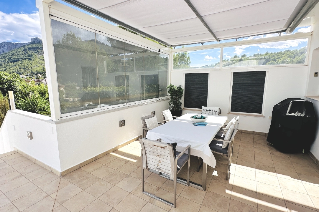 villa in Denia(Marquesa 6) for sale, built area 227 m², year built 1995, condition modernized, + central heating, air-condition, plot area 913 m², 3 bedroom, 2 bathroom, swimming-pool, ref.: AS-2423-52