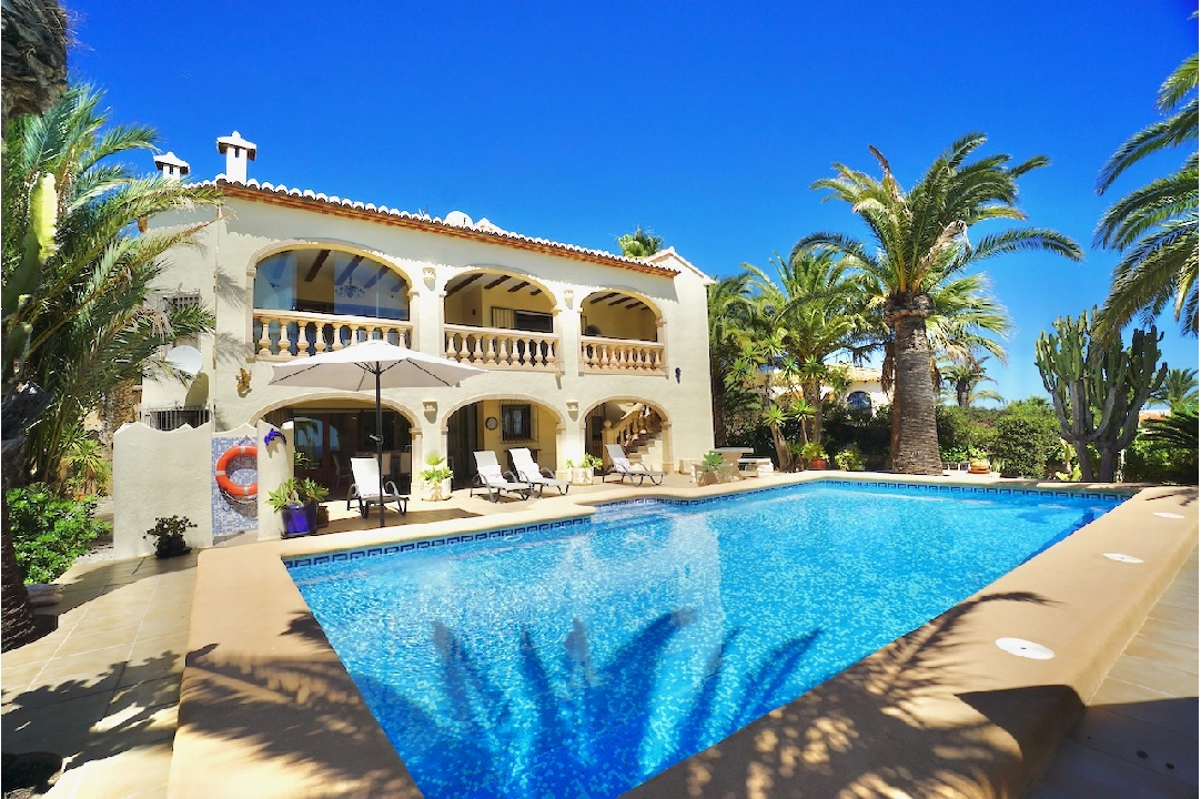 villa in Benitachell(La Cumbre del Sol) for sale, built area 340 m², plot area 994 m², 5 bedroom, 5 bathroom, swimming-pool, ref.: CA-H-1677-AMBE-1
