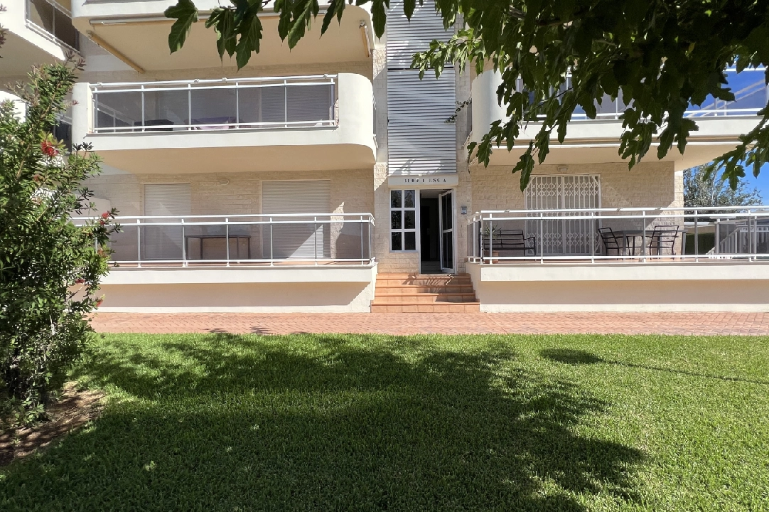 apartment in Denia(Las Marinas) for sale, built area 81 m², year built 2006, condition neat, + central heating, air-condition, 1 bedroom, swimming-pool, ref.: SC-K0923-34
