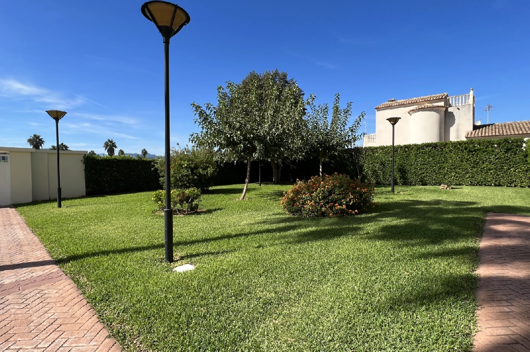 apartment in Denia(Las Marinas) for sale, built area 81 m², year built 2006, condition neat, + central heating, air-condition, 1 bedroom, swimming-pool, ref.: SC-K0923-35