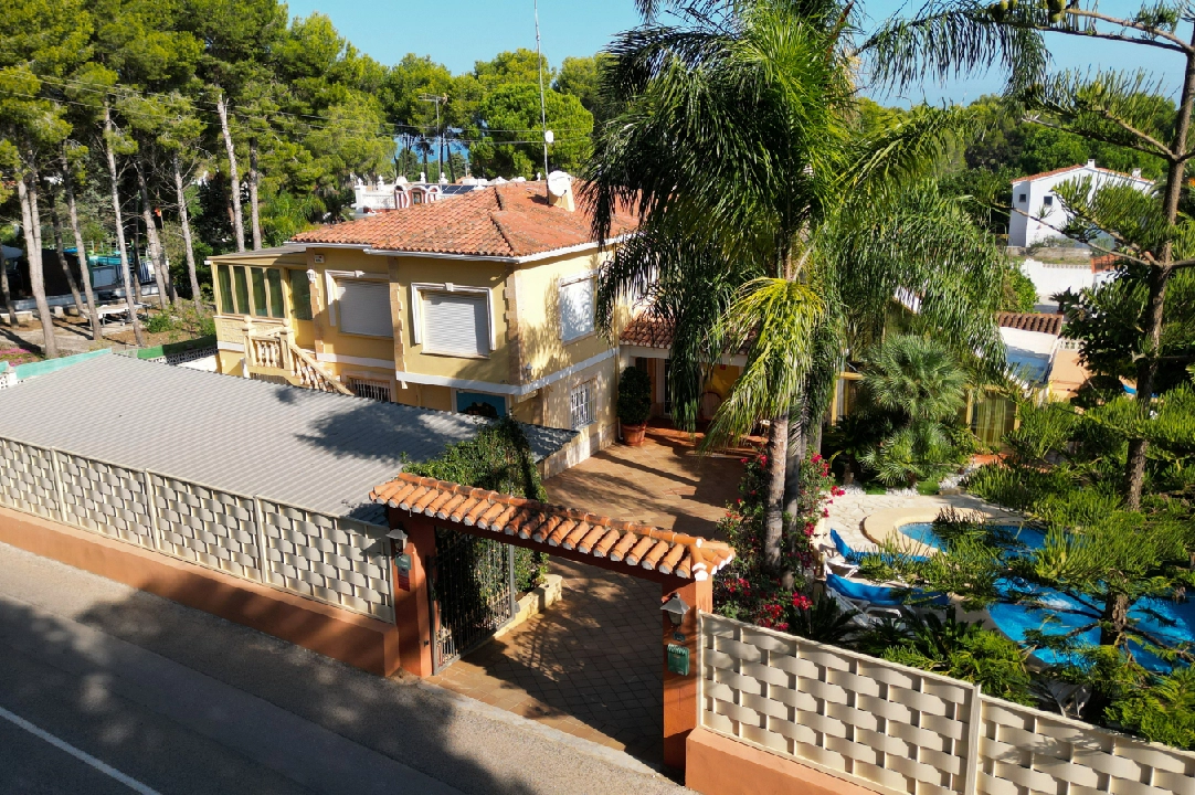 villa in Denia for rent, built area 200 m², condition neat, + central heating, air-condition, plot area 900 m², 3 bedroom, 2 bathroom, swimming-pool, ref.: D-0123-7